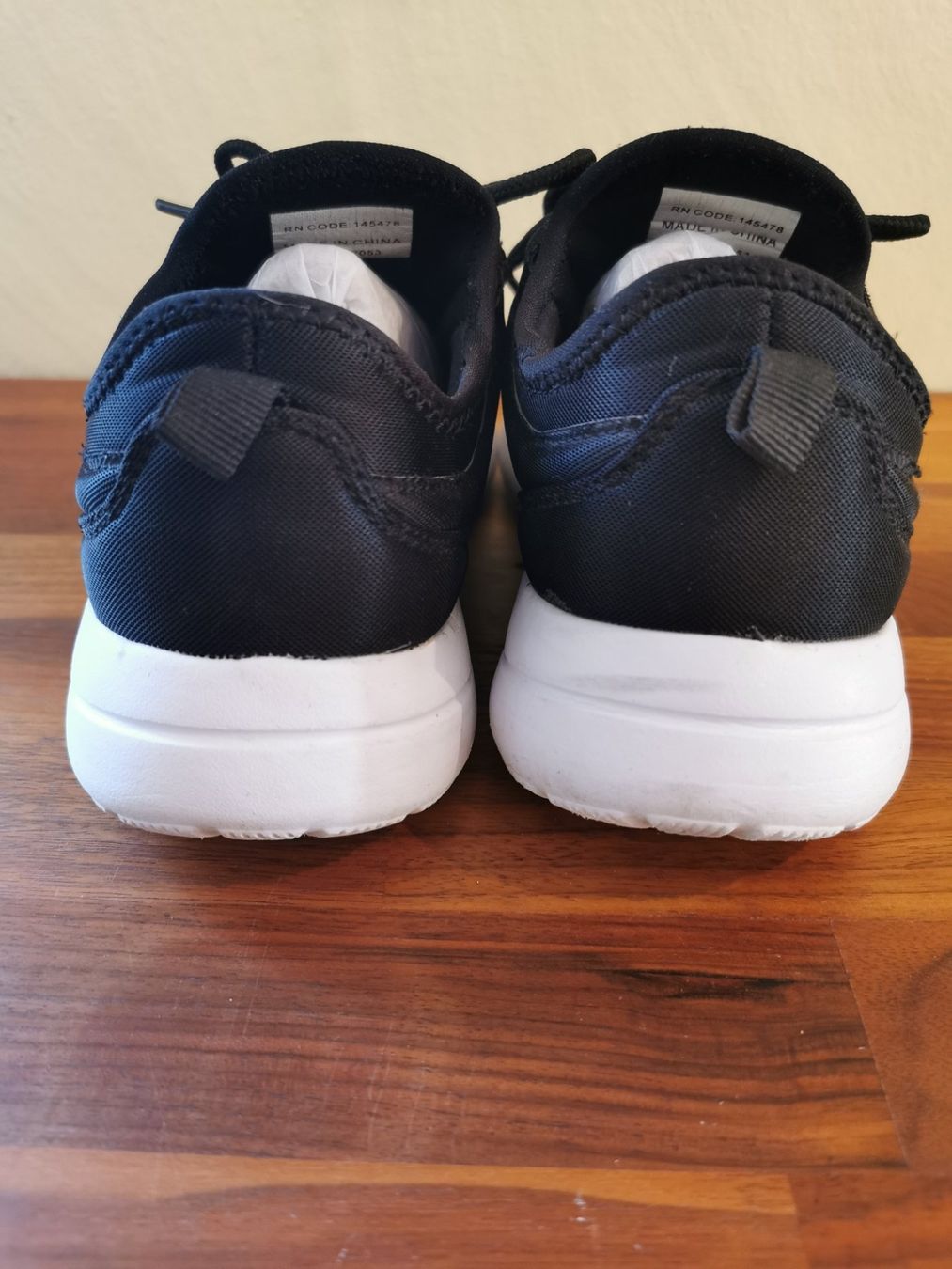 Scarpe da donna: Work Out; schwarze Sneaker / Laufschuhe Memory Foam Gr. 38 – Usato da Boniswil venduto da Totomat-Lady 3