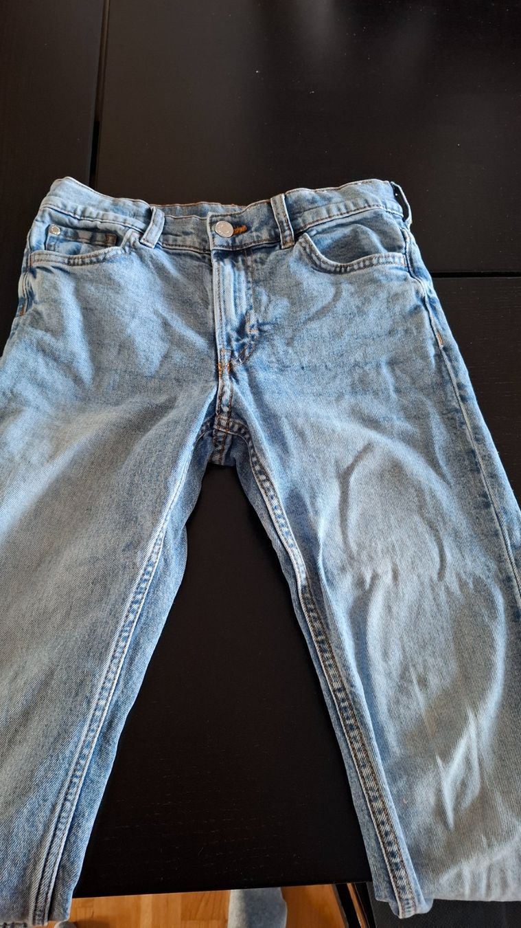 H&M Pantaloni: Jeanshose – Usato da bülach venduto da bea_syq2