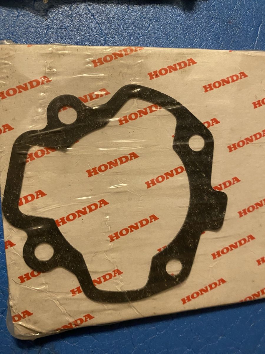 Honda Ciclomotori: Honda camino – Nuovo e nell'imballaggio originale da Vevey venduto da Chupita-met 3