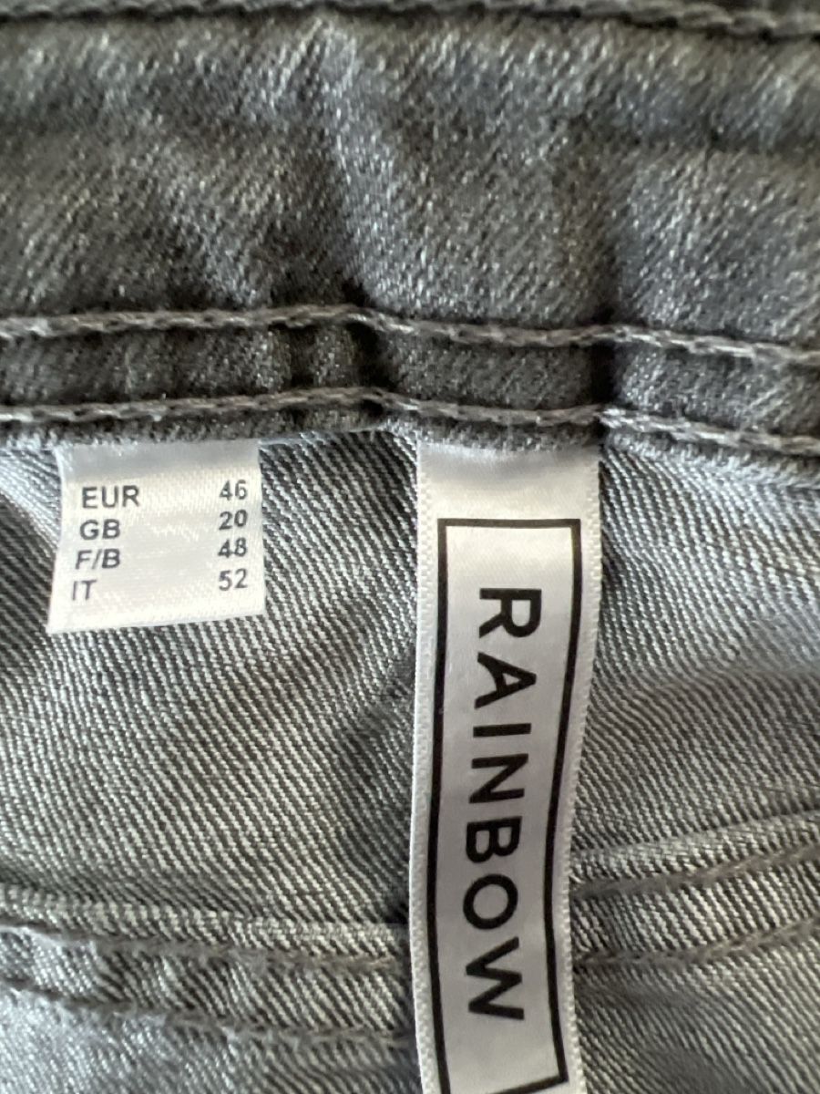Gonne: Grauer Jeansrock Gr. 46 mit Schlitz,  Rainbow – Usato da Lausen venduto da Mysli1 5