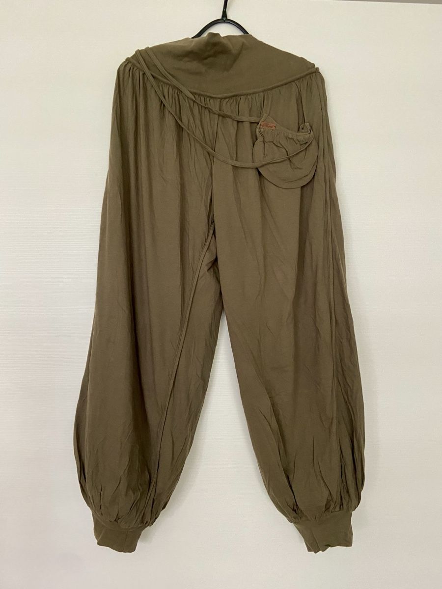 Pantaloni: 2 luftige Hosen – Usato da Horgen venduto da smlecnik78