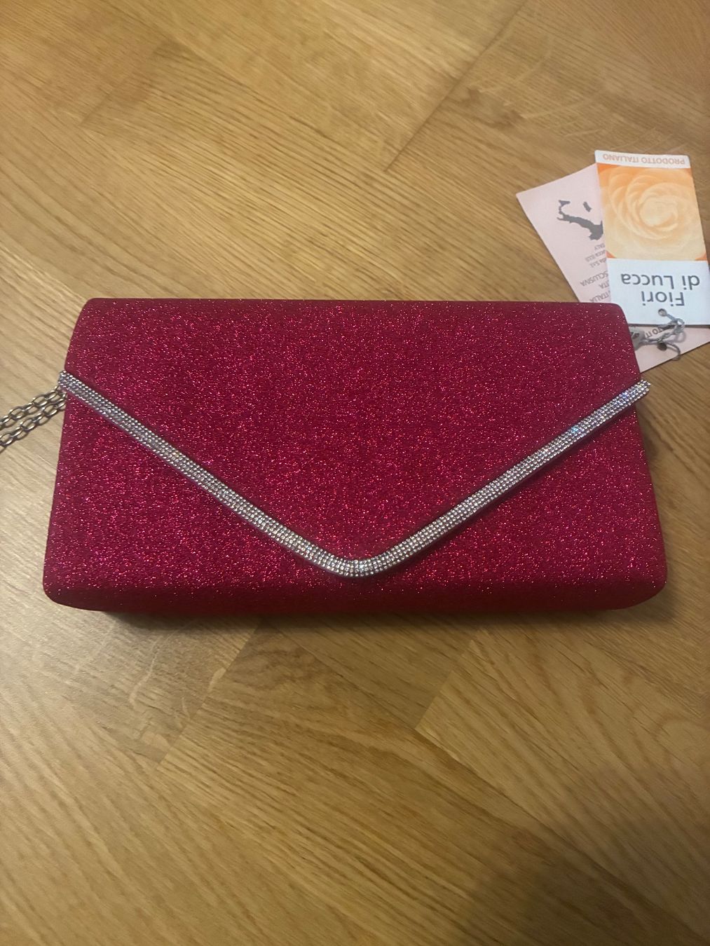 Borse da donna: Glitzer Clutch Tasche mit Kette, neu – Nuovo e nell'imballaggio originale da Adliswil venduto da Datty 1