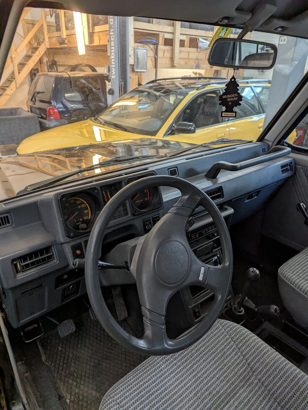 Mitsubishi Automobili: Mitsubishi Pajero 2.5 TD – Difettoso da einsiedeln venduto da Aurel.Curti 5