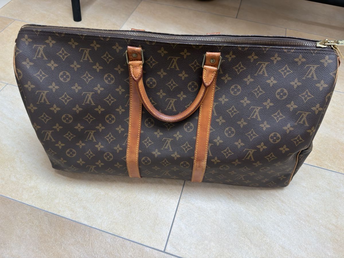 Louis Vuitton Taschen: Louis Vuitton Keepall 55 Monogram Reisetasche – Defekt aus Ettingen von leo_wg75