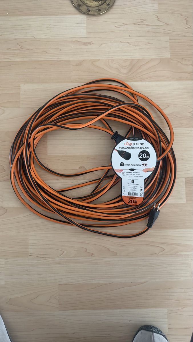 Cavi: 20m Lockxtend Extension Cable - Orange & Black - New – Usato da Thalwil venduto da Maricortin