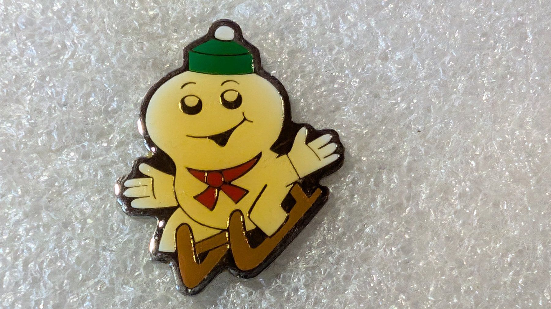 Placchette & Badge: Ansteckpin 223: Maga Bio – Usato da Oppligen venduto da Pin-Fall-Shop