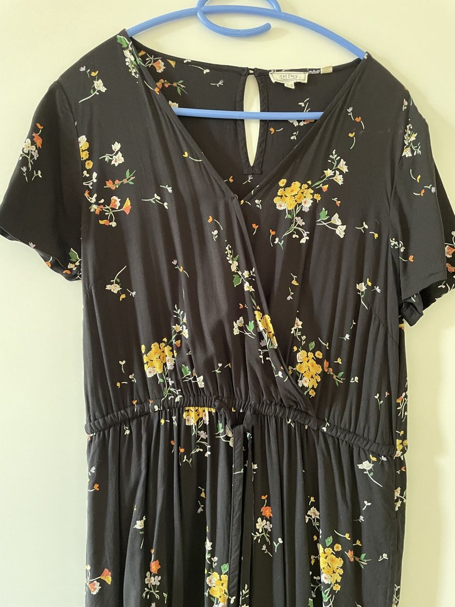 Jumpsuits: Luftiger Jumpsuit  – Neu (gemäss Beschreibung) aus St. Gallen von Strubeline 2