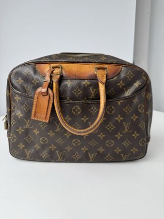 vintage Louis Vuitton Deauville leather handbag