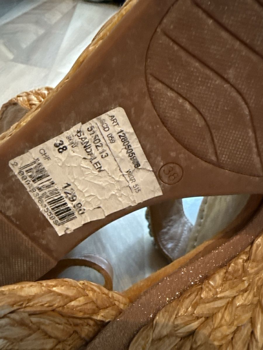 Scarpe da donna: Sandale – Nuovo (secondo la descrizione) da Bülach venduto da Mimpf 4