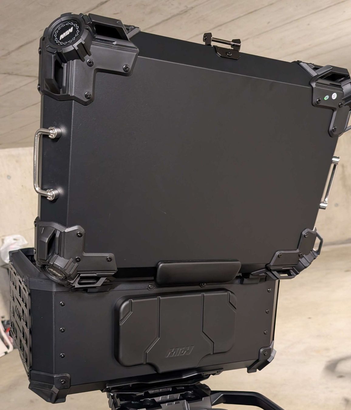 Topcase: Motorrad Koffer 65 l, Alu – Usato da Bonstetten venduto da mh2_d8k5 2