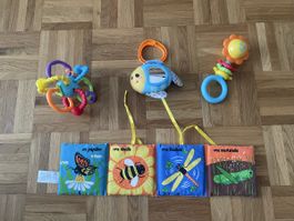 Lot de jouets pour bébé, hochet et livre en tissu