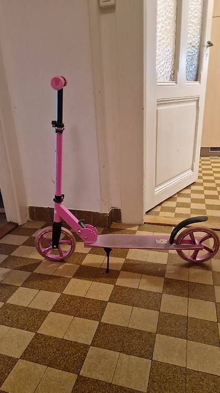 Kickboard: Trotinette  – Usato da PULLY venduto da BRUNOMDP