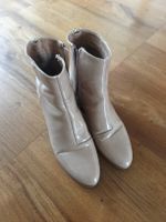 Stiefeletten, Lackoptik, beige, GR 37 