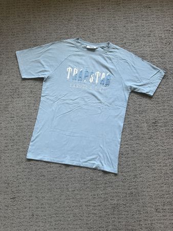 T-Shirt Trapstar bleu clair taille L bon état