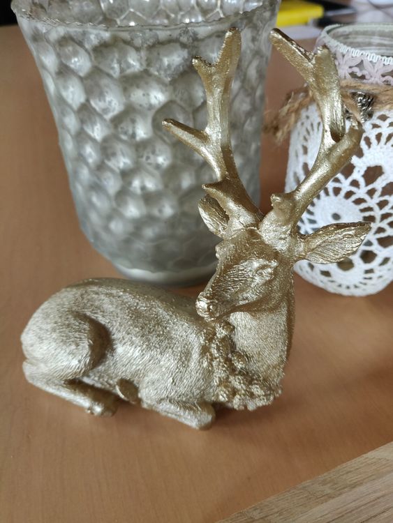 2er Set Weihnachtsdeko Hirsche In Gold - Harz Figuren Für Wohnzimmer & Regal | Vintage Rentier Deko