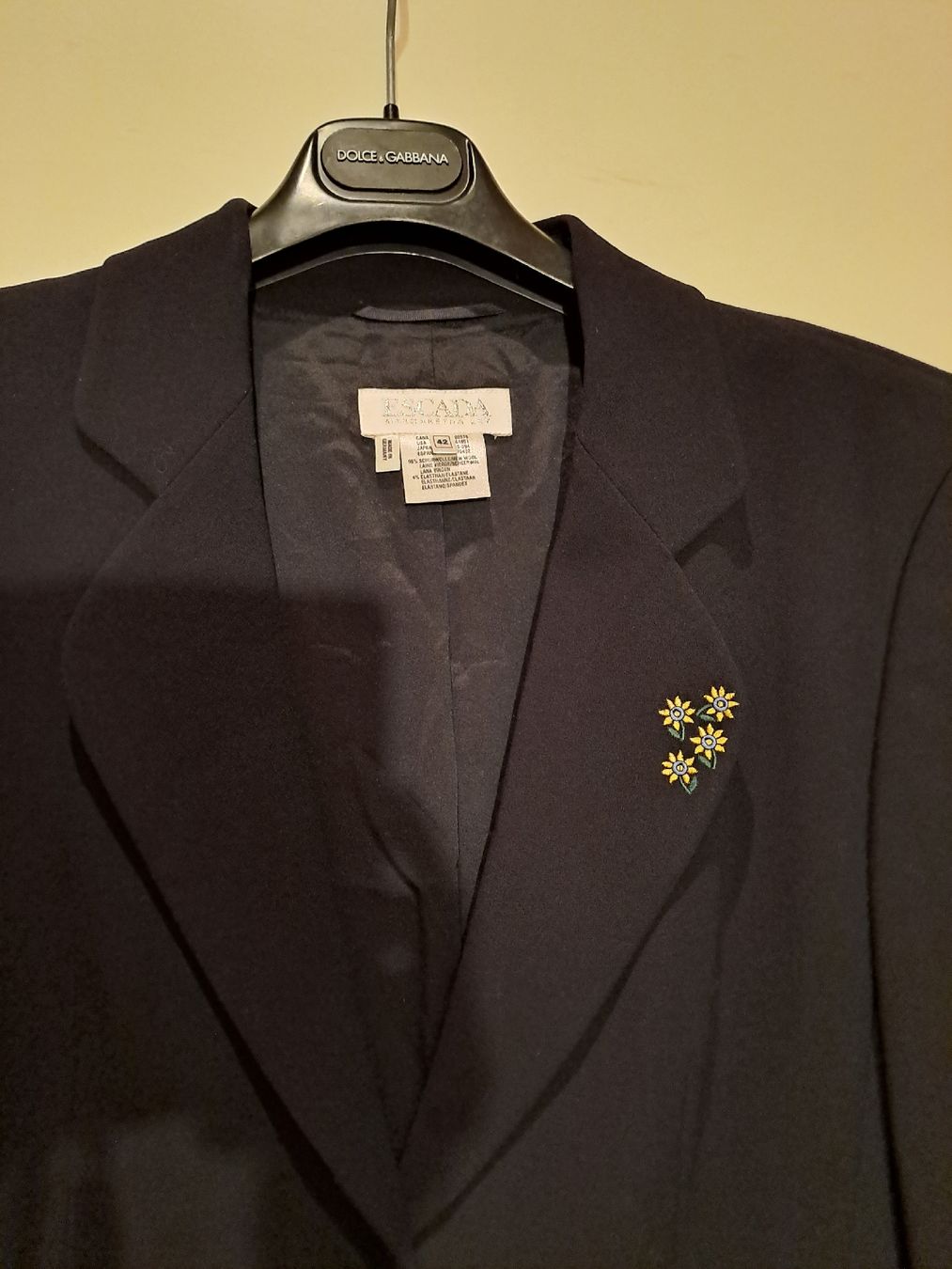 Escada Giacche: Veste Escada – Nuovo (secondo la descrizione) da Genève venduto da Cinely 5