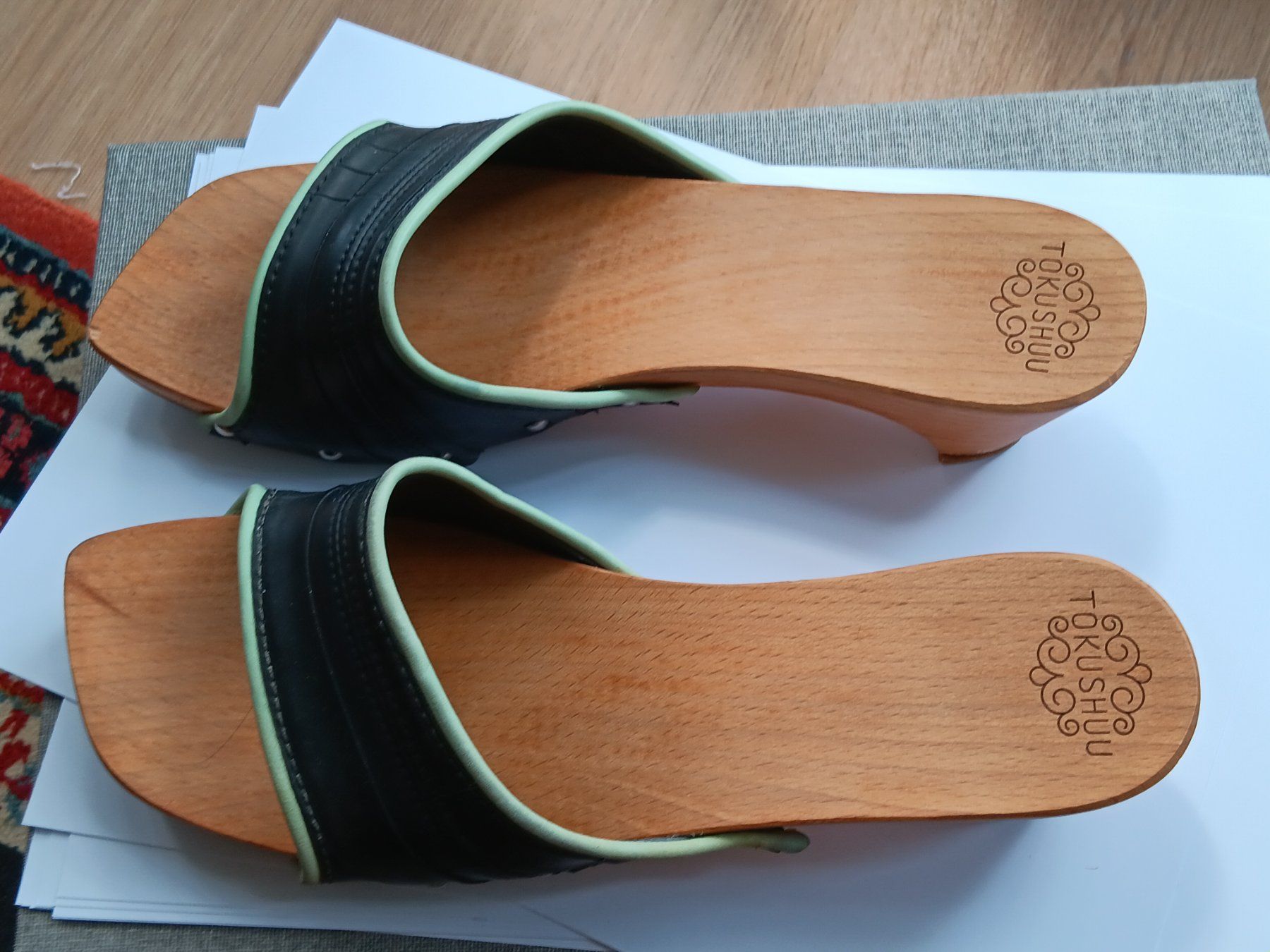 Scarpe da donna: Sandali in legno donna gr.39 – Usato da Rüschlikon venduto da FranSca 2