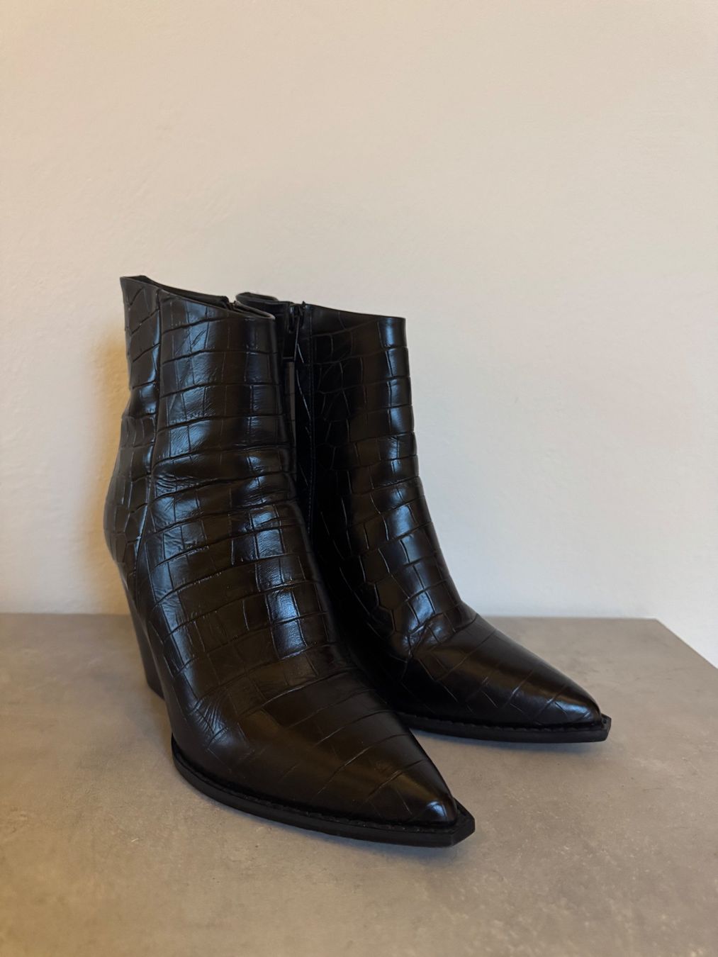 Kooples Chaussures femmes: The Kooples Stiefelette Gr. 37 – D'occasion à Stäfa par TuuliM 1