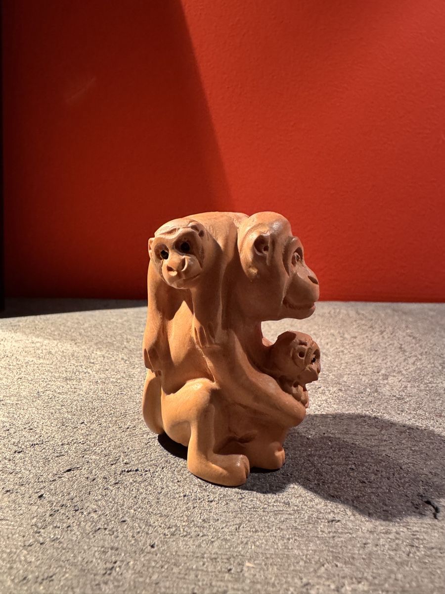 Statuette: Okimono Netsuke Holz Affen – Usato da Gipf-Oberfrick venduto da Iberico 2