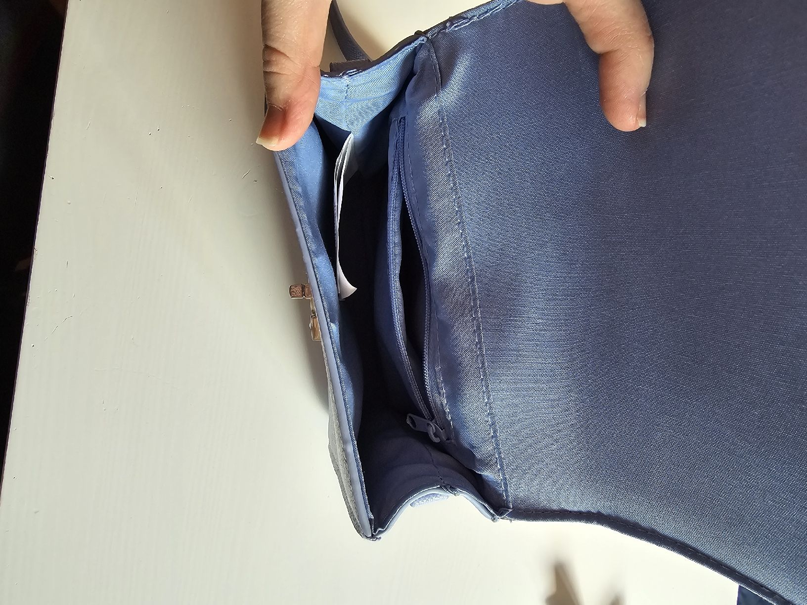 Borse da donna: Tasche – Usato da Knonau venduto da stl_m6rg 2