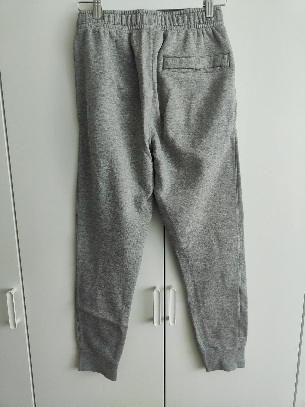 Nike Pantaloni: Nike Joggers -  Grösse XS – Usato da Rickenbach b. Wil venduto da VeryLovelyThings 4