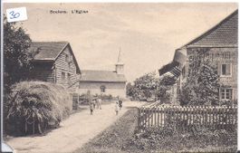 BOULENS, l'église et partie du village