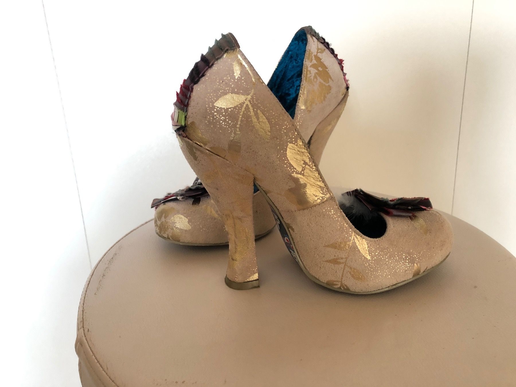 Scarpe da donna: Escarpins Irregular Choice beige et dorés taille 38 – Nuovo (secondo la descrizione) da Coppet venduto da Vanessamode 2