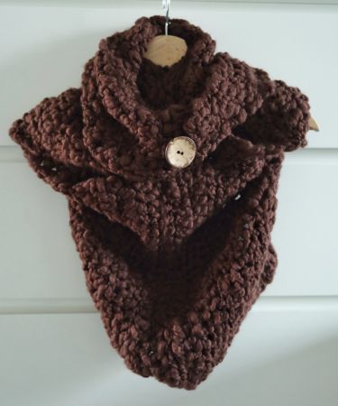 Kapuzenschal (gehäkelt - handmade)