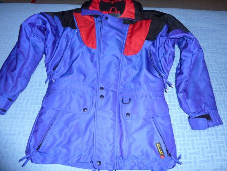 Warme Ski-Jacke
