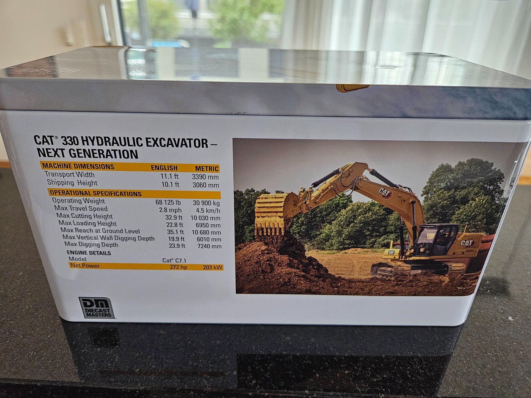 Caterpillar Kit di modellismo & Modellini statici: CAT 330 Hydraulikbagger Next Generation 1:50 – Nuovo e nell'imballaggio originale da Unterägeri venduto da larob 1