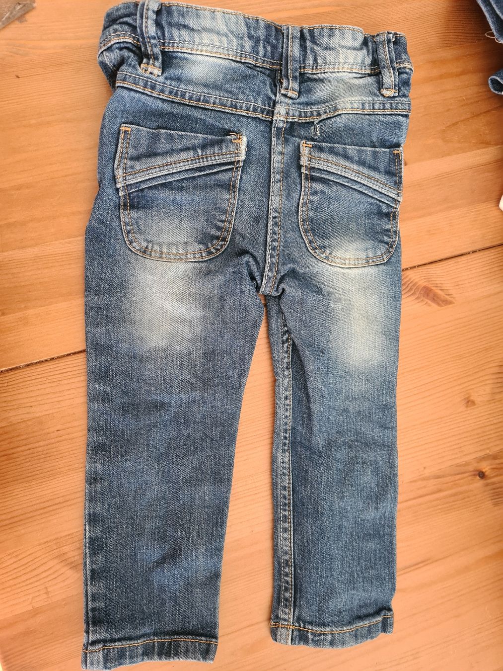 Hosen: Jeans Kinder Grösse 92 – Gebraucht aus Horw von Mirii91 1