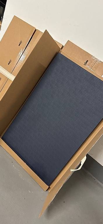 Mobili TV: Ante Ikea Notviken Blu 60x38 per mobile Besta – Usato da Davesco-Soragno venduto da AGiaretti 1