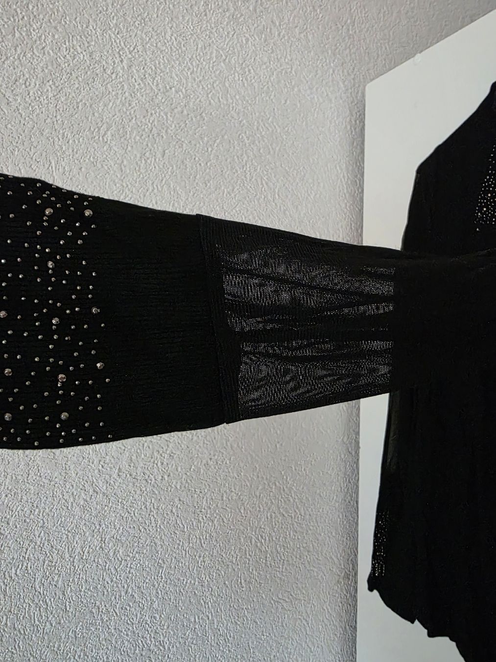 Maglioni & Felpe: Schwarzer Rollkragenpullover mit Strass – Nuovo (secondo la descrizione) da Toffen venduto da ver_x68f 4