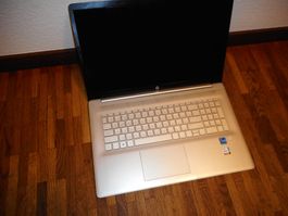 LAPTOP HP DEFEKT, ZUM REPARIEREN ODER LASSEN, EV.FÜR BASTLER