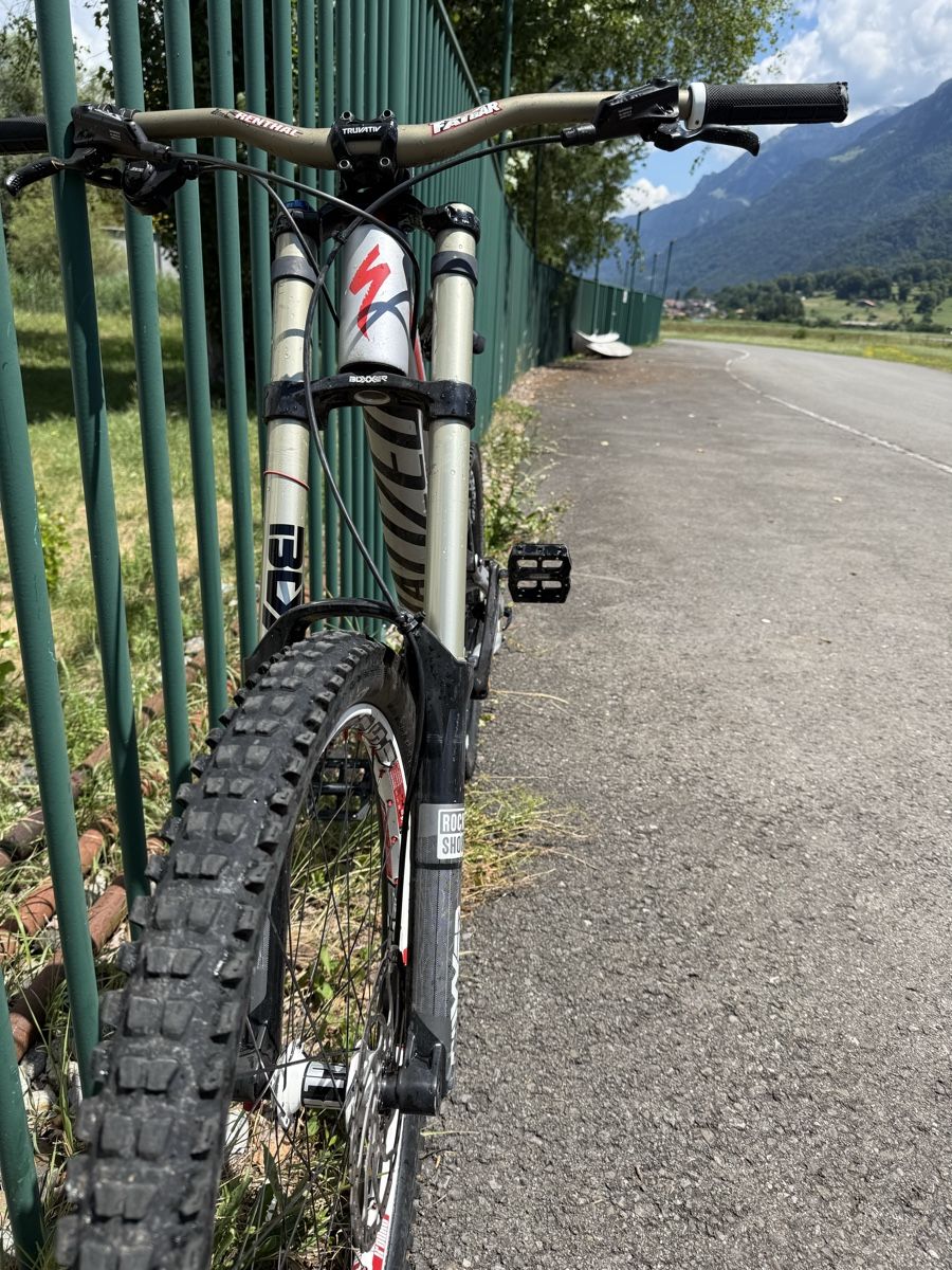 Specialized Velos: Specialized Status Downhill Velo – Gebraucht aus Unterseen von Slif00 4