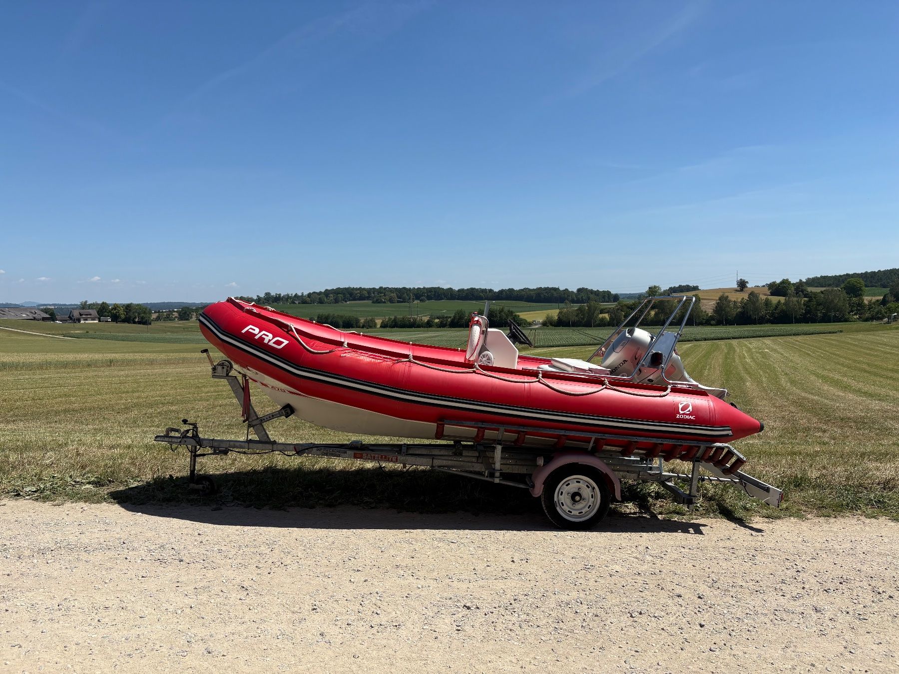 Zodiac Barche: Motorboot Zodiac Pro 470 – Usato da Andelfingen venduto da dim_k9yn