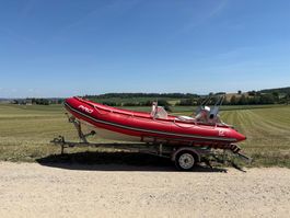 Motorboot Zodiac Pro 470 mit Bodenseezulassung