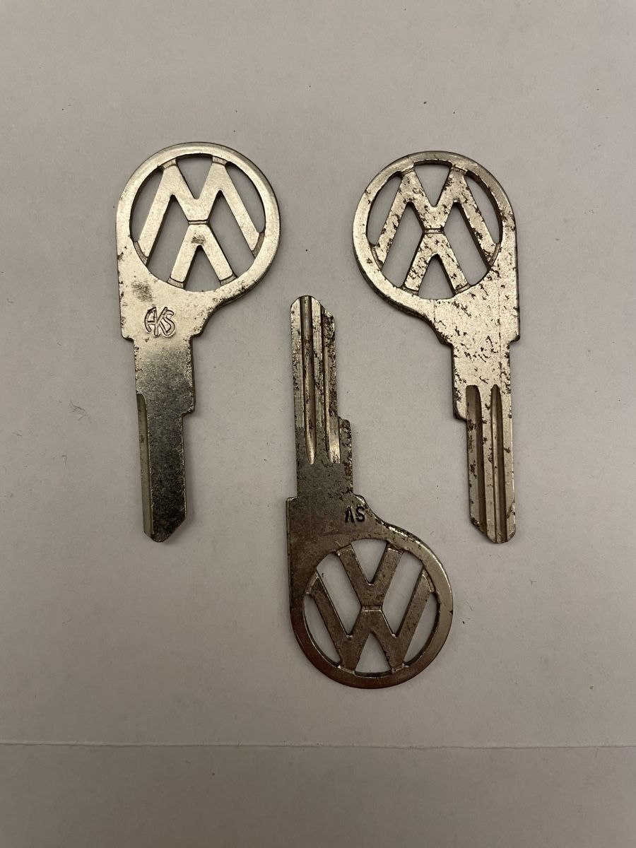 VW Tutti pezzi di ricambio auto: Schlüsselrohling VW Käfer Profil SV original AKS – Nuovo (secondo la descrizione) da St.Antoni venduto da MixMaxx