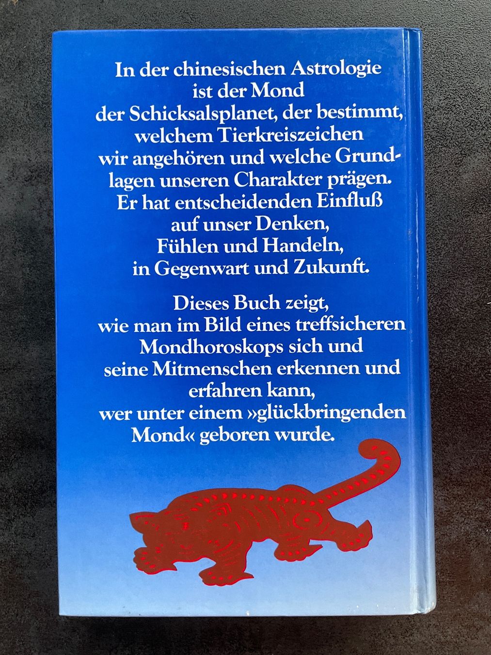 Livres: Das grosse Buch der chinesischen Astrologie – D'occasion à Avenches par Lactobacille 2