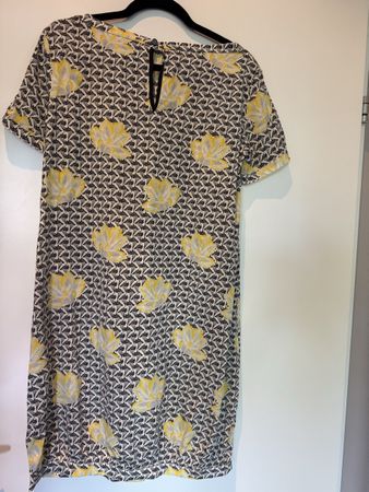 Attic and Barn Seidenkleid, Gr. S, Made in Italy, Top Zustan