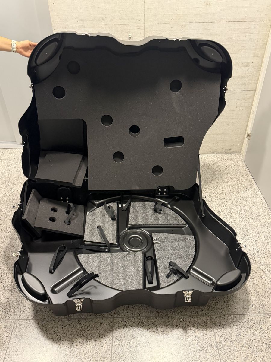 Valises de voyage: Bike Travel Case Black  Hard Shell  – D'occasion à Zürich par ste_dqq9 1