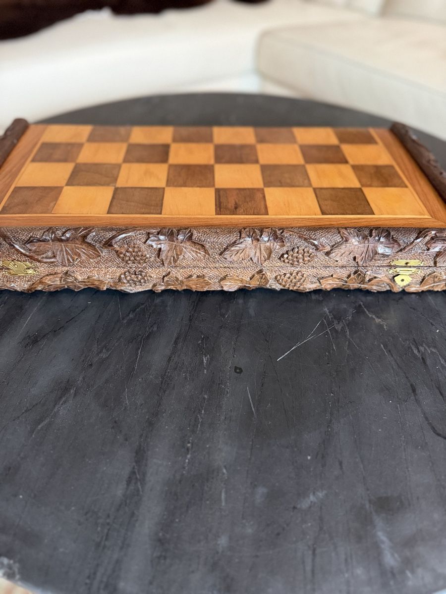 Spiele: Carved Wooden Chess Set – Neu (gemäss Beschreibung) aus Allenwinden von Ald1985 6