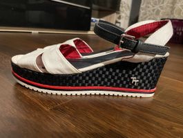 Tom Tailor Sandalen Keilabsatz Grösse 39 weiss/schwarz