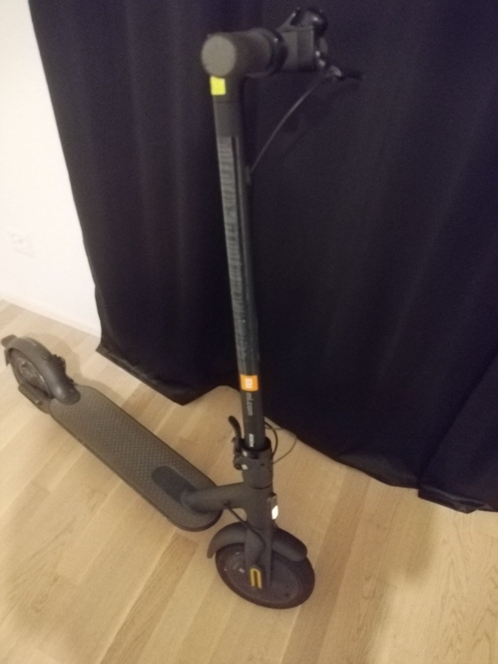 Scooter: Xiaomi Mi e scooter essential 3 / m365 lite – Usato da Frauenfeld venduto da Atrix720 1