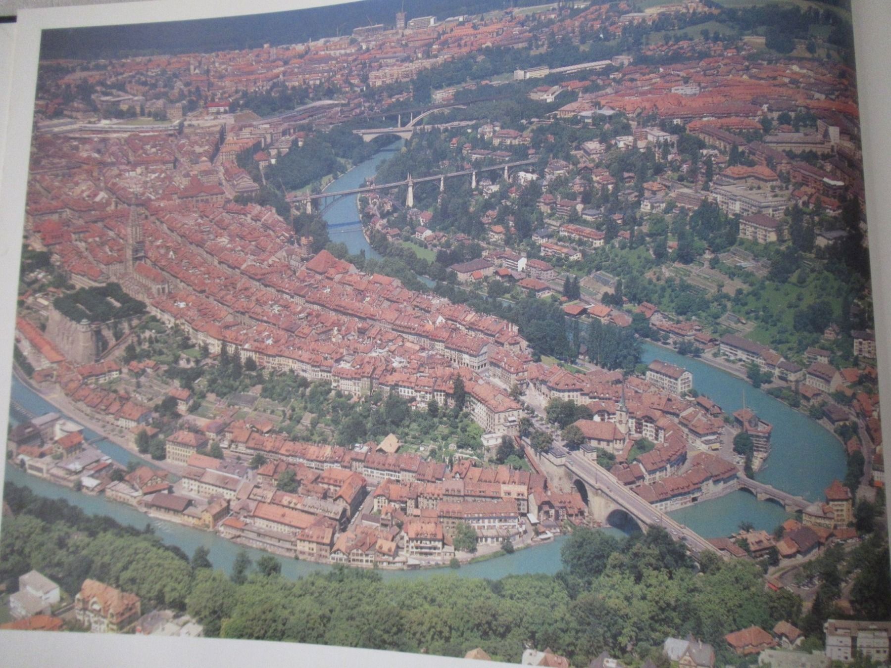 Libri: SCHÖNES BERN - BILDBAND IN 3 SPRACHEN – Usato da Moosseedorf venduto da haro01 1