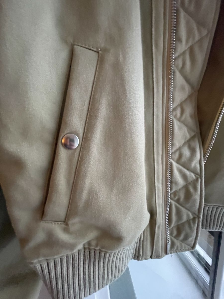 Burberry Giacche: Exklusive Burberry Bomberjacke mit Lammfellkragen – Nuovo (secondo la descrizione) da Zürich venduto da lui_n92t 3