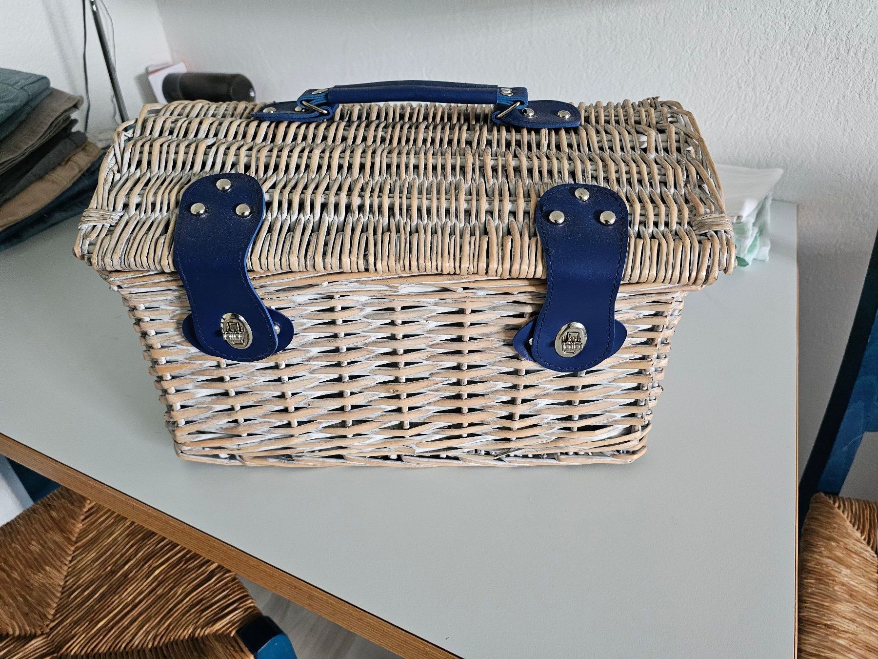 Set di piatti: Picknick-Korb – Nuovo (secondo la descrizione) da Altendorf venduto da MotoMorini