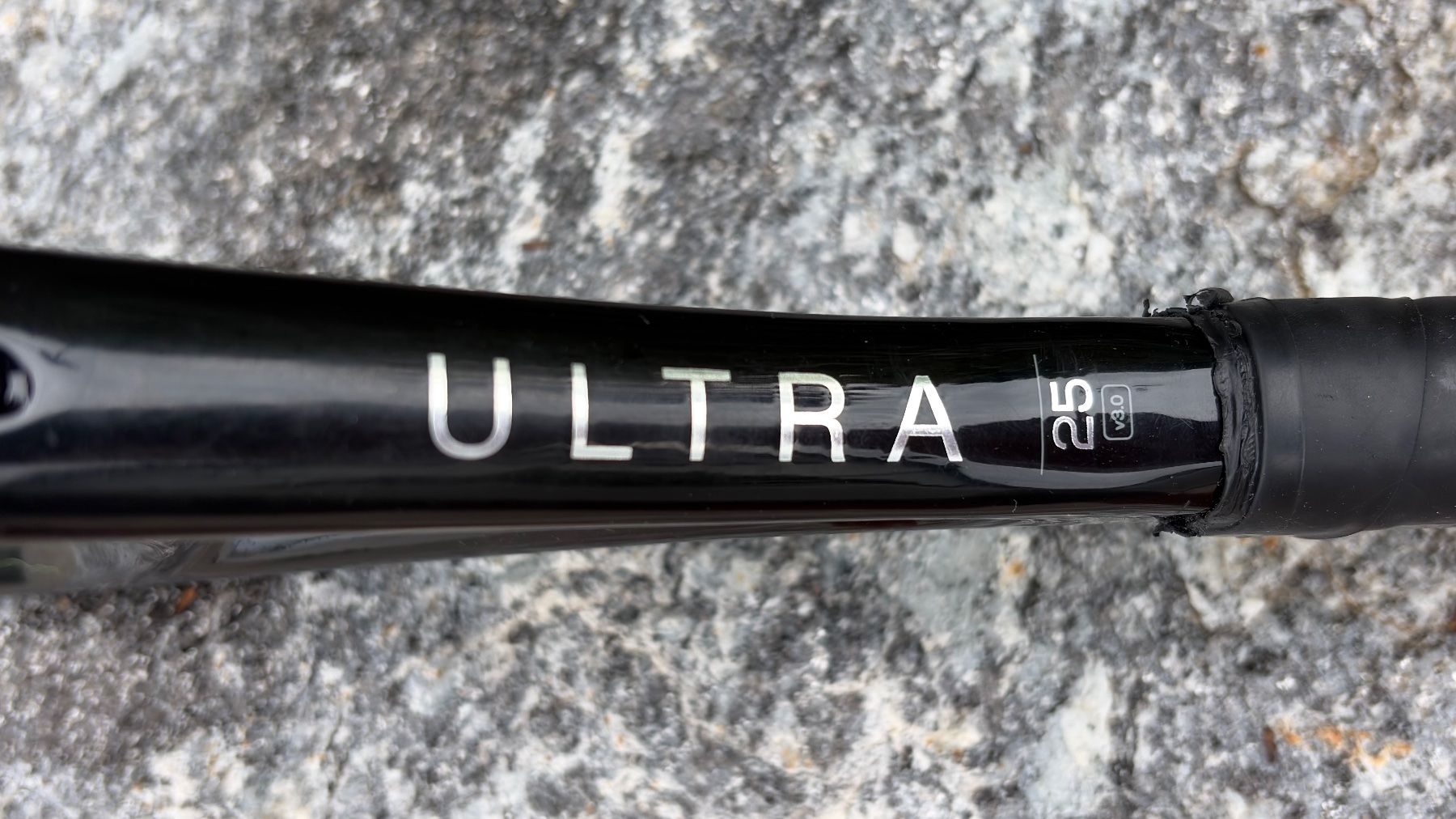 Wilson Racchette: Wilson Ultra 25 V3 Junior Racket – Usato da Arni AG venduto da CLIMBIM 2