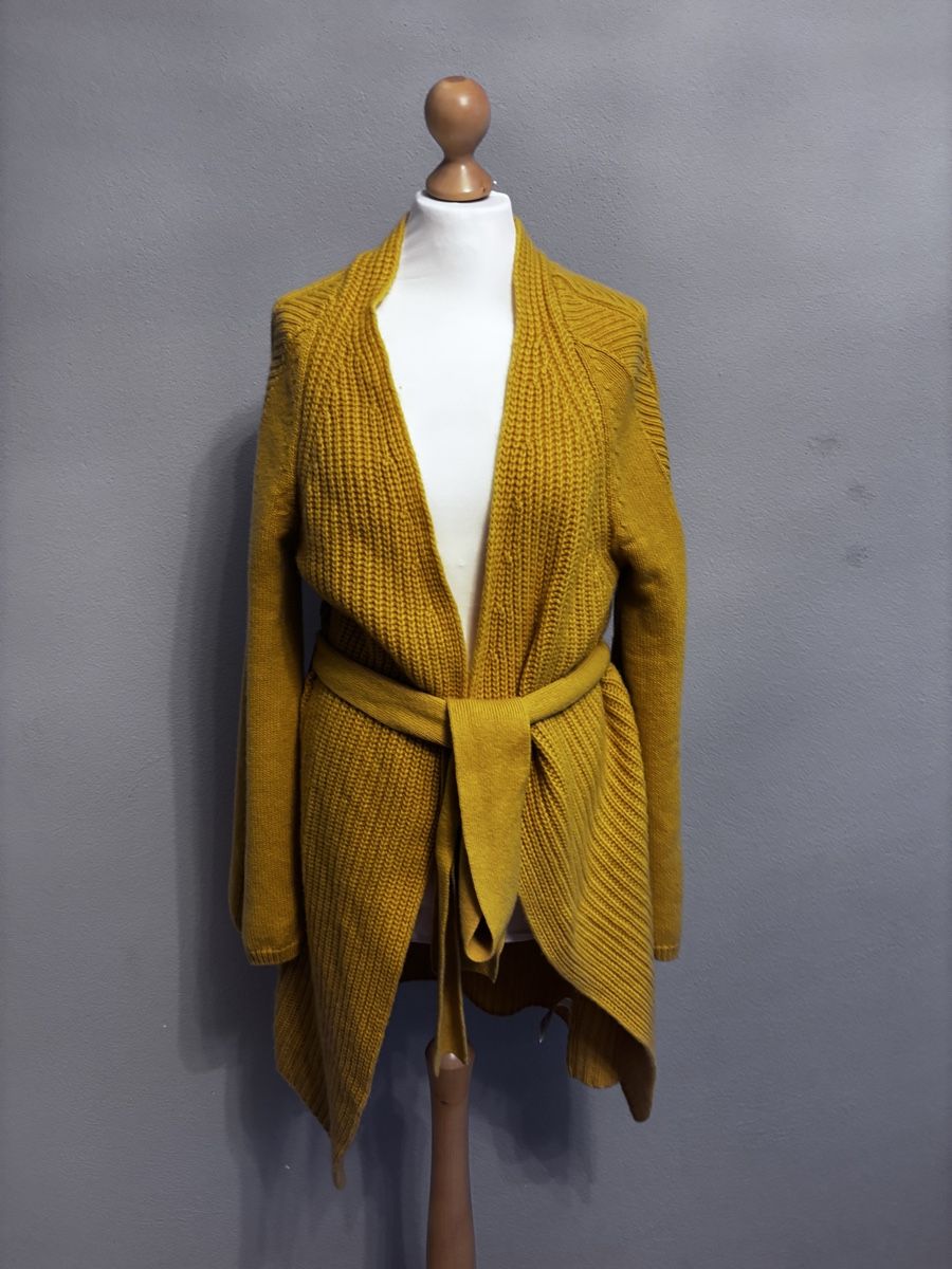 Jacken: Cashmere Cardigan – Gebraucht aus Zürich von mary_5ln5