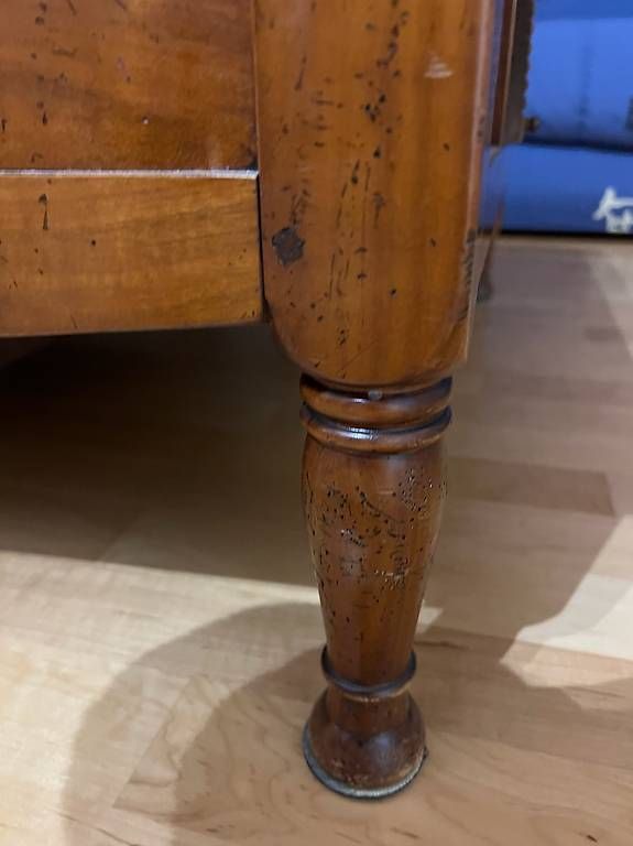 Tavoli: Table en bois avec rangements (pièce unique) – Usato da Genève venduto da Julien_Favre 3